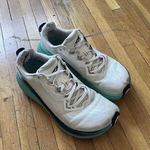 TRACK & FIELD Altra Ladies Size 8.5 White/Green FWD VIA Running Sneakers,Wear